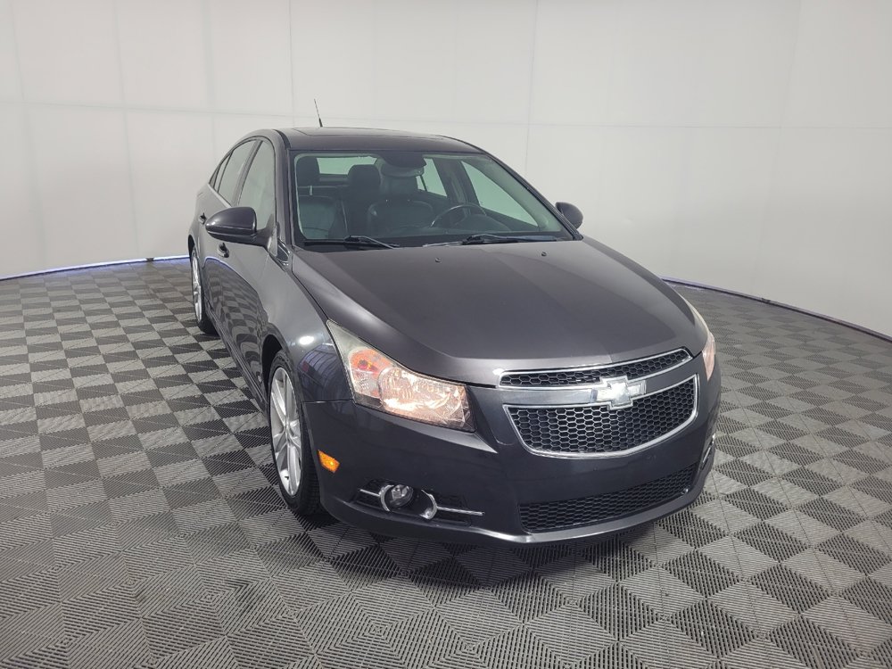 Used 2014 Chevrolet Cruze LTZ w/ RS Package FWD image 13