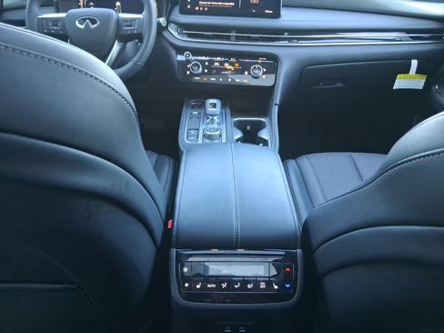 Certified 2026 INFINITI QX60 Luxe w/ Cargo Package AWD/4WD image 26