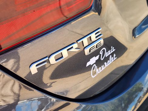 Used 2023 Kia Forte LX image 13