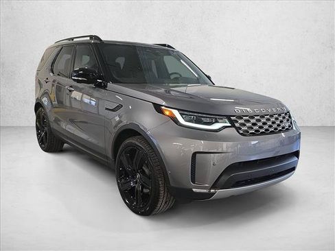 New 2026 Land Rover Discovery S AWD/4WD image 3