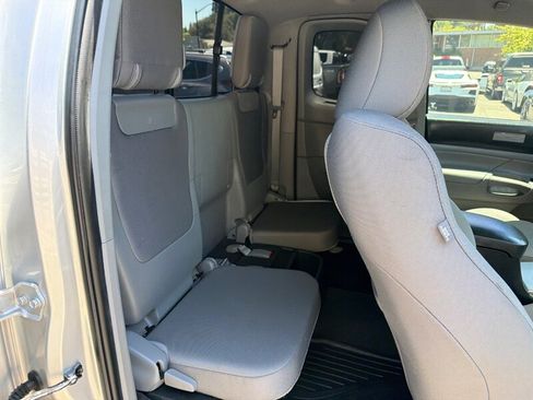 Used 2013 Toyota Tacoma PreRunner w/ TRD Off-Road Pkg RWD image 24
