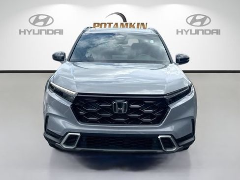 Used 2025 Honda CR-V Sport Touring image 2