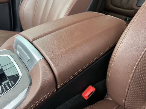 Used 2019 BMW X5 xDrive40i w/ M Sport Package image 29