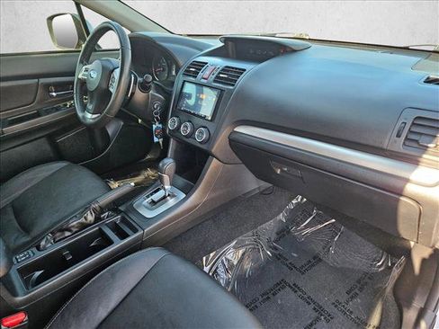 Used 2014 Subaru Crosstrek 2.0i Limited w/ Popular Package #2 image 16