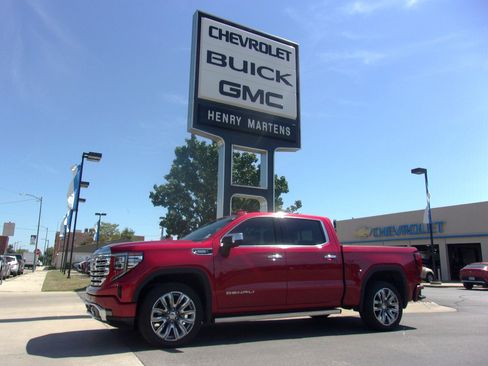 Certified 2024 GMC Sierra 1500 Denali w/ Denali Reserve Package AWD/4WD image 1
