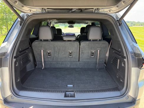 Used 2025 Buick Enclave Preferred FWD image 6