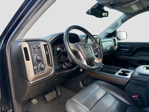 Used 2018 GMC Sierra 1500 Denali w/ Denali Ultimate Package image 9