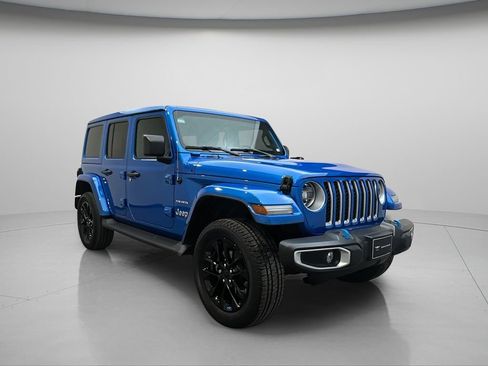 Used 2022 Jeep Wrangler Unlimited Sahara w/ Cold Weather Group image 1