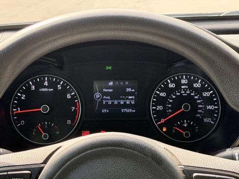 Used 2018 Kia Optima LX FWD image 15