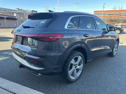 New 2025 Audi Q5 Premium Plus image 5