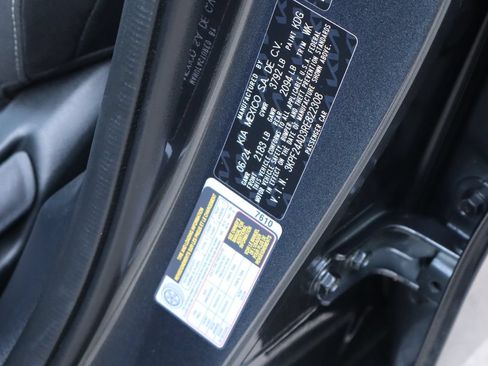 Used 2024 Kia Forte LXS w/ LXS Technology Package FWD image 27