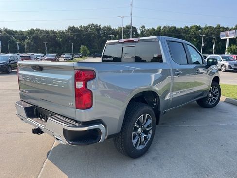 New 2026 Chevrolet Silverado 1500 LT w/ Z71 Off-Road Package image 11