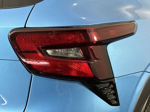 Used 2025 Chevrolet Trax ACTIV w/ Driver Confidence Package image 28