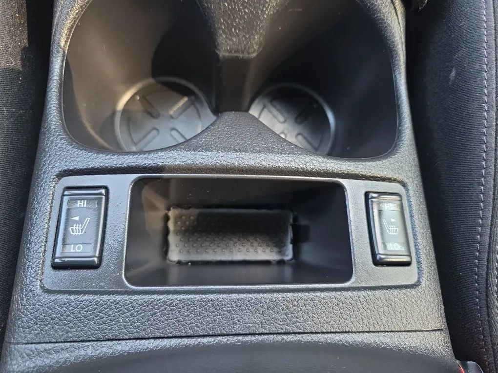 Used 2015 Nissan Rogue SV w/ SV Premium Package AWD/4WD image 33