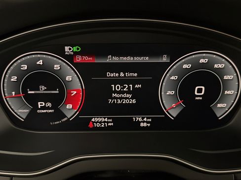 Used 2021 Audi Q5 2.0T Premium Plus w/ Premium Plus Package AWD/4WD image 23