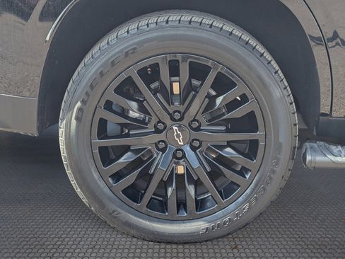 Used 2023 Chevrolet Tahoe Z71 w/ Luxury Package image 10