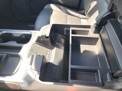 Used 2022 Chevrolet Silverado 1500 LT Trail Boss w/ LT Trail Boss Premium Package image 36