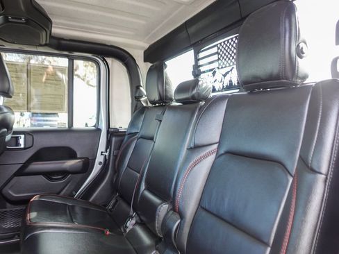 Used 2021 Jeep Gladiator Rubicon image 26