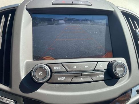 Used 2014 Buick LaCrosse Leather FWD image 19