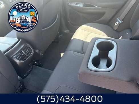 Used 2022 Chevrolet Malibu LT image 12