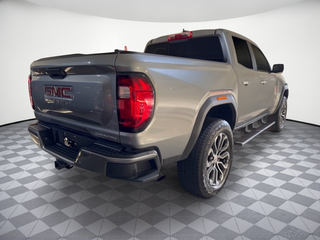 Used 2024 GMC Canyon Denali AWD/4WD image 7