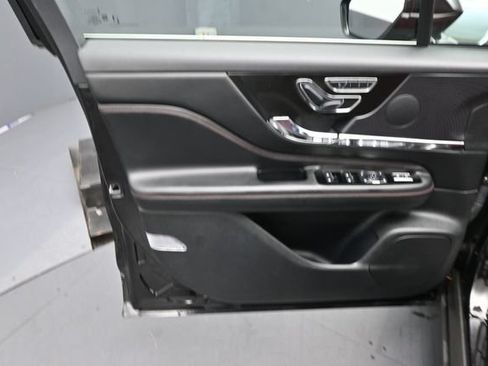 Certified 2025 Lincoln Corsair Grand Touring AWD/4WD image 21