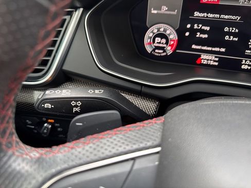 Used 2023 Audi SQ5 Premium Plus w/ Premium Plus Package image 17