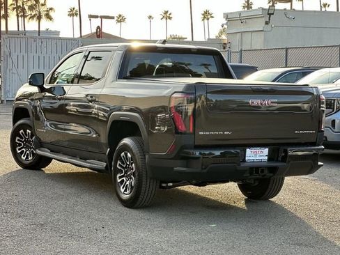 New 2026 GMC Sierra EV Elevation image 5