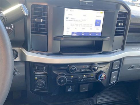 New 2026 Ford F550 4x4 Crew Cab Super Duty image 17