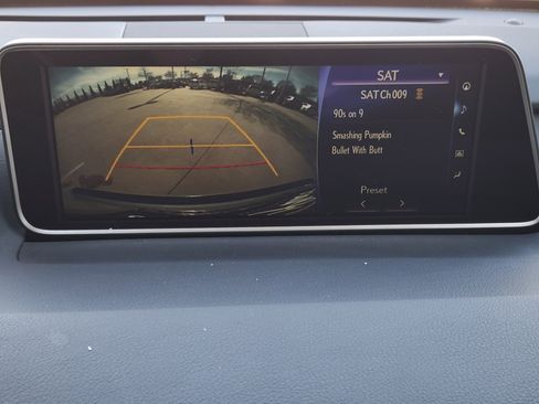 Used 2018 Lexus RX 350L Navigation, Premium Package image 20