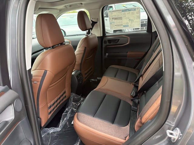 New 2026 Ford Bronco Sport Outer Banks w/ Outer Banks Tech Package+ AWD/4WD image 7
