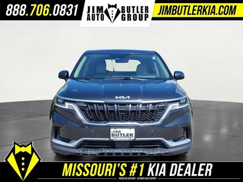Used 2024 Kia Carnival EX FWD image 28