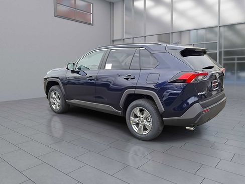 New 2025 Toyota RAV4 XLE image 9
