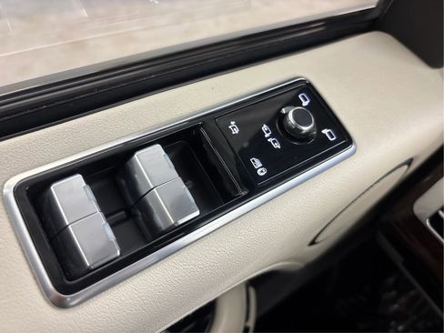 Used 2020 Land Rover Range Rover Long Wheelbase HSE AWD/4WD image 43