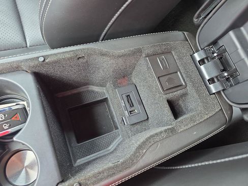 Used 2010 Jaguar XKR R RWD image 25