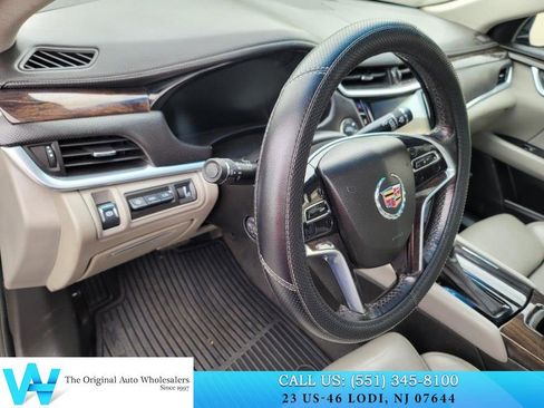 Used 2013 Cadillac XTS Premium AWD/4WD image 10