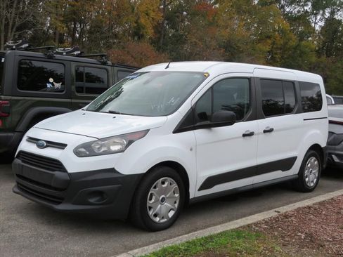 Used 2018 Ford Transit Connect XL image 2