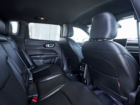 Used 2024 Jeep Compass Trailhawk image 24