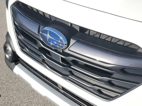 Used 2024 Subaru Outback Touring XT image 9