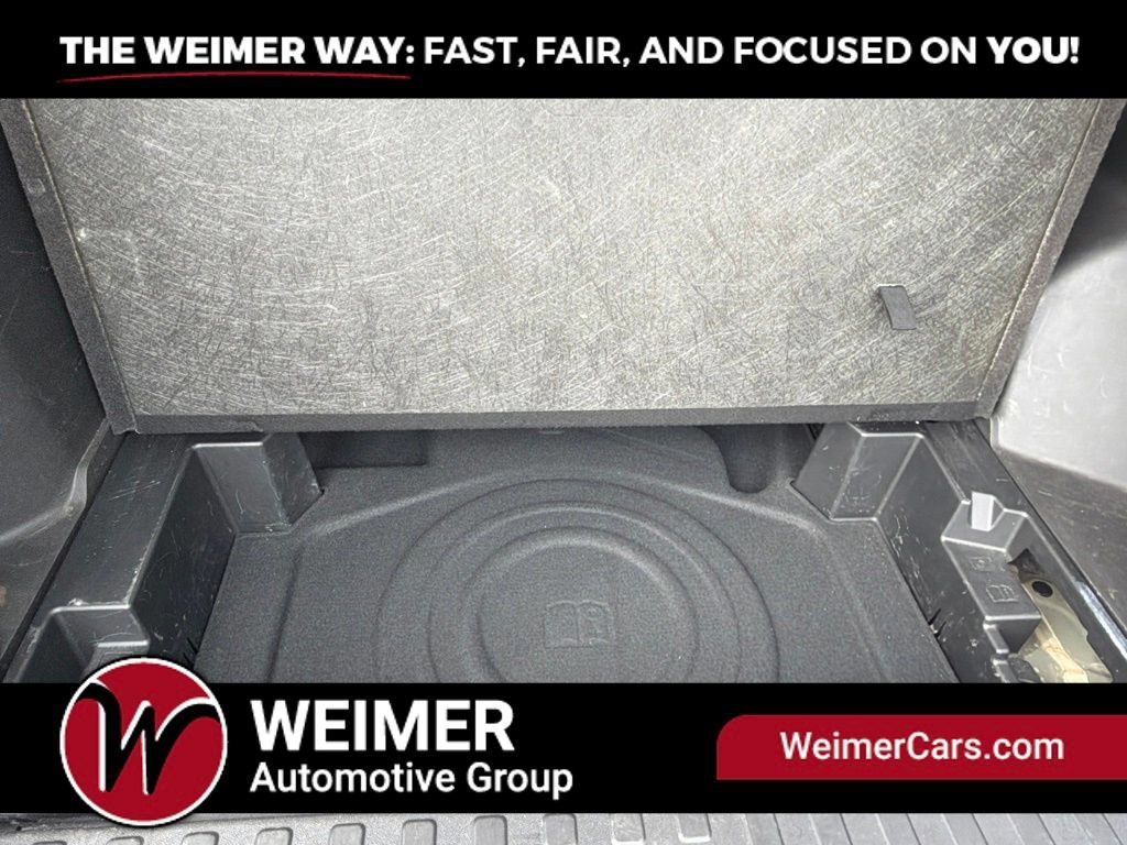 Used 2023 Chevrolet Equinox Premier AWD/4WD image 15