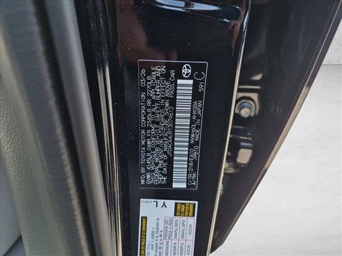 Used 2026 Toyota Prius XLE FWD image 10