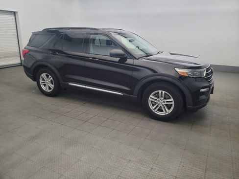 Used 2022 Ford Explorer XLT w/ Equipment Group 202A RWD image 11
