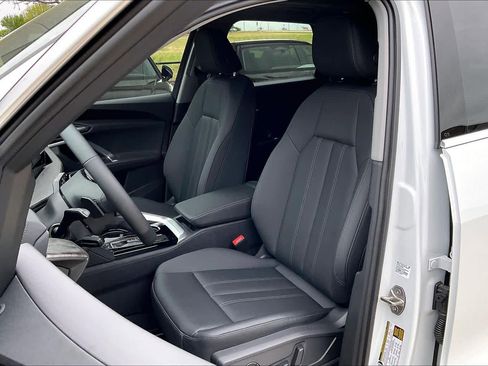 New 2026 Audi Q5 Premium Plus image 9