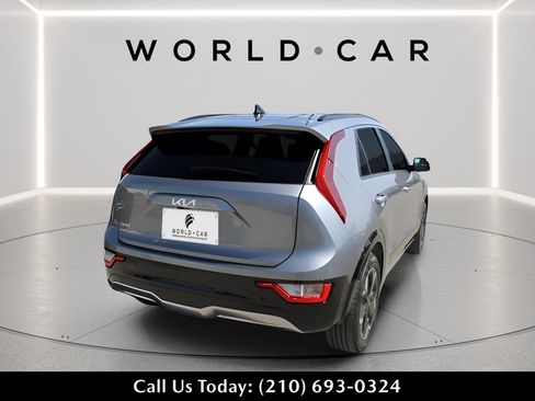 Used 2024 Kia Niro Wind FWD image 7