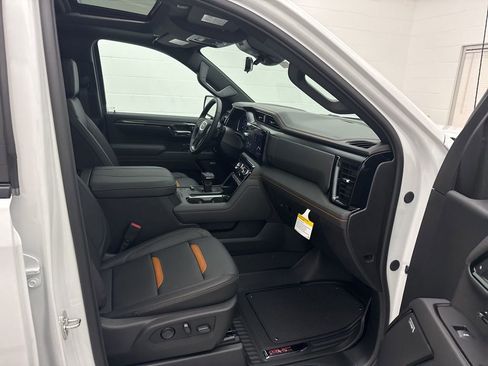 New 2026 GMC Sierra 1500 AT4 w/ AT4 Premium Package image 66