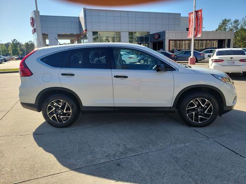 Used 2016 Honda CR-V SE image 8