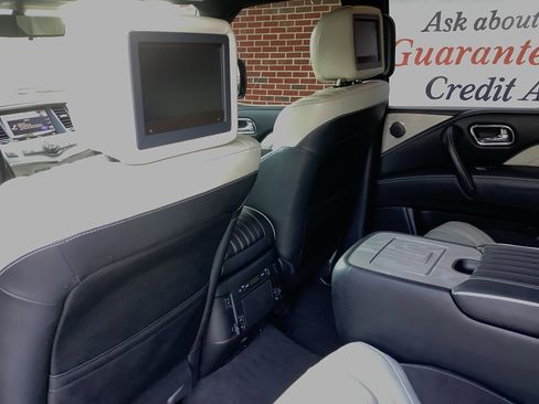 Used 2019 INFINITI QX80 Limited w/ All-Season Package image 11