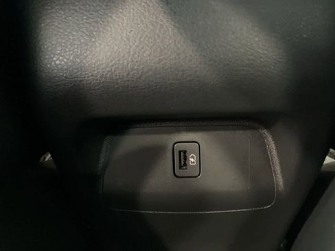 Used 2025 Nissan Sentra SR image 23