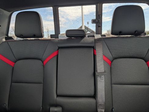 New 2026 Chevrolet Colorado Z71 w/ Technology Package image 28