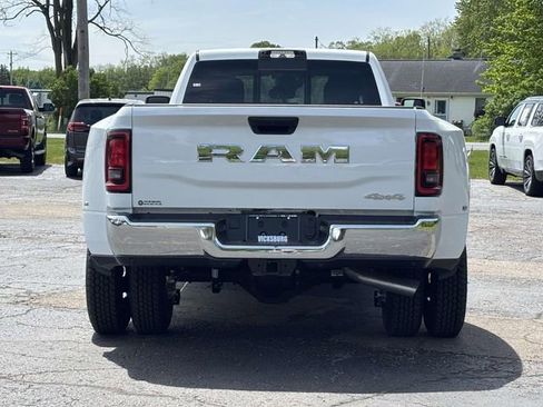 New 2026 RAM 3500 Tradesman AWD/4WD image 34